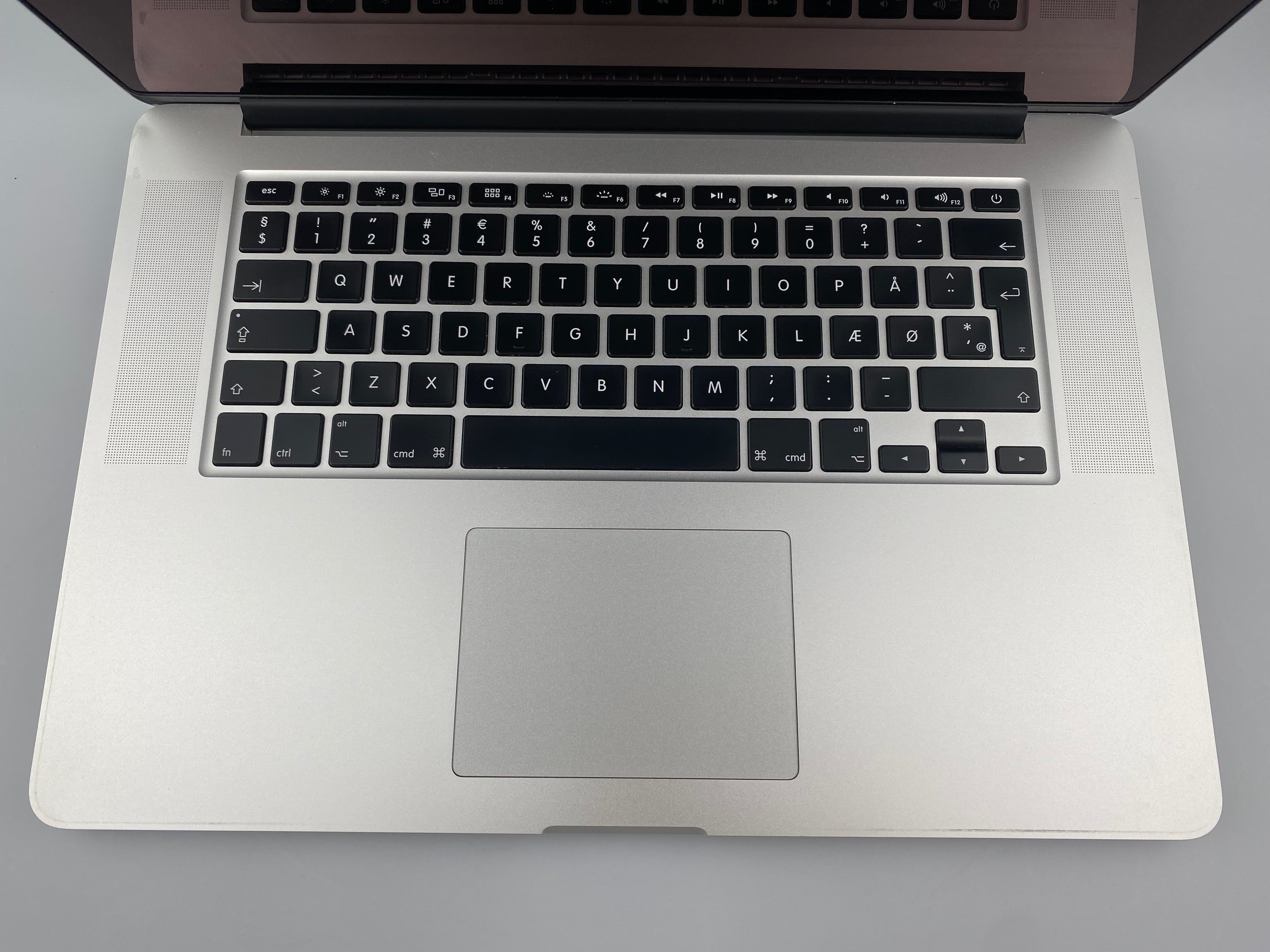 Apple MacBook Pro 15" i7 2.3GHz 16GB 512GB SSD 2013